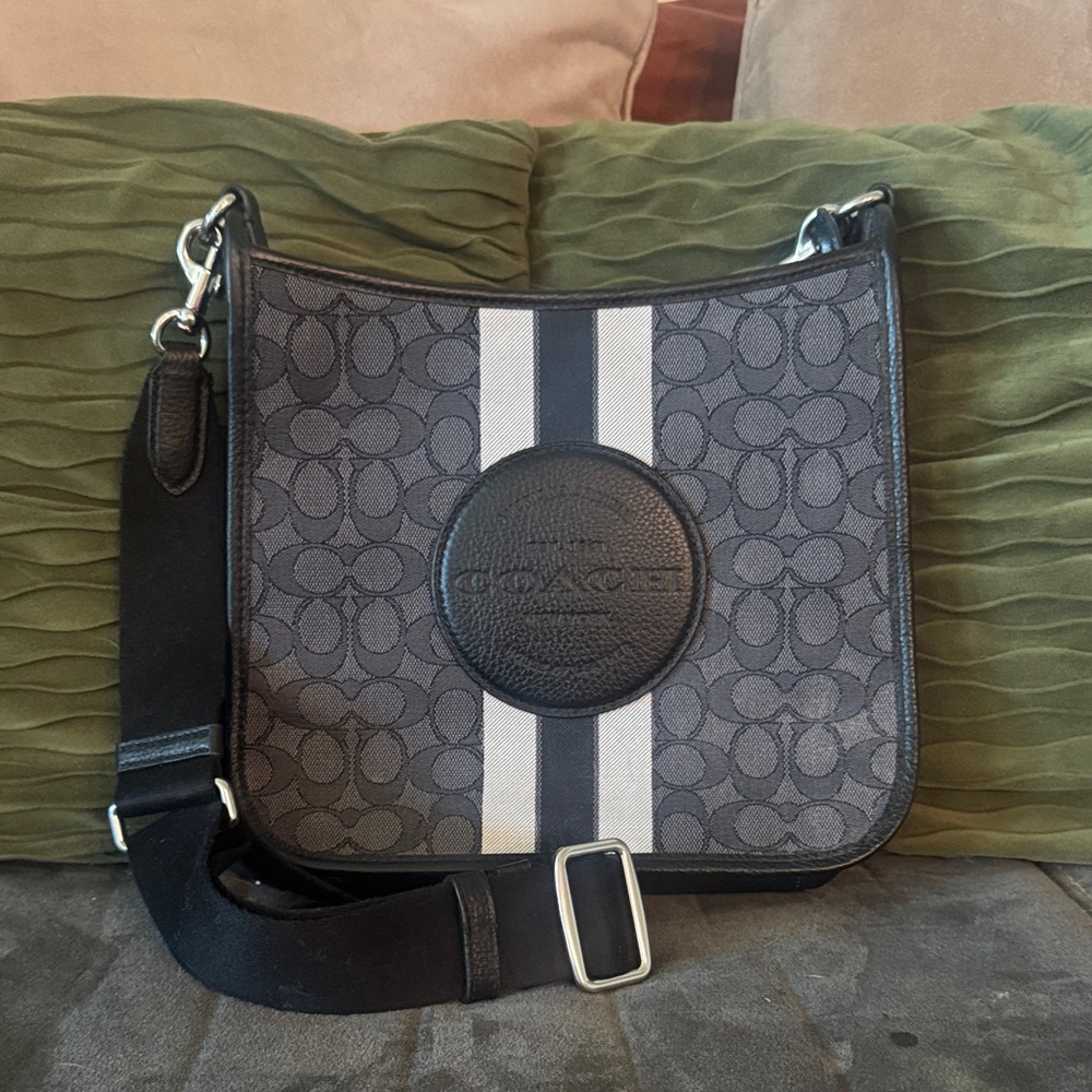 Coach Black and Gray Signature Messenger Bag